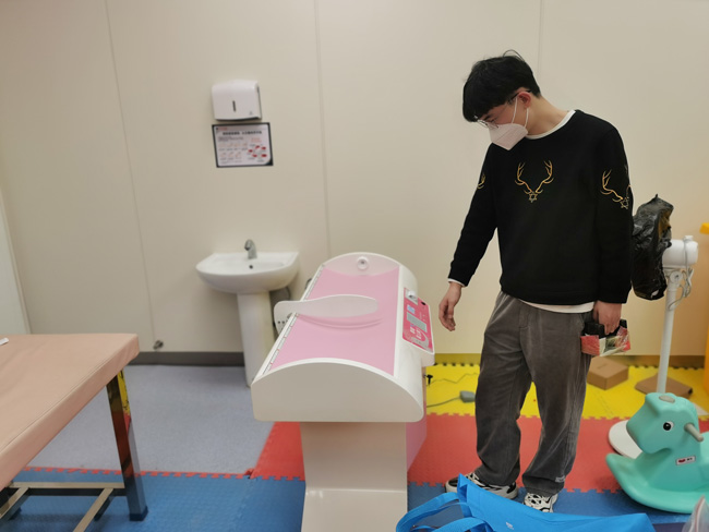 上禾嬰幼兒身高體重測(cè)量?jī)x